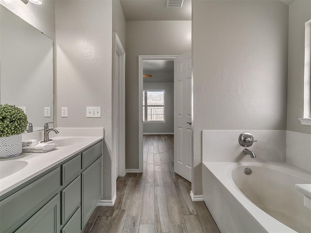 11105 NW 103rd Street