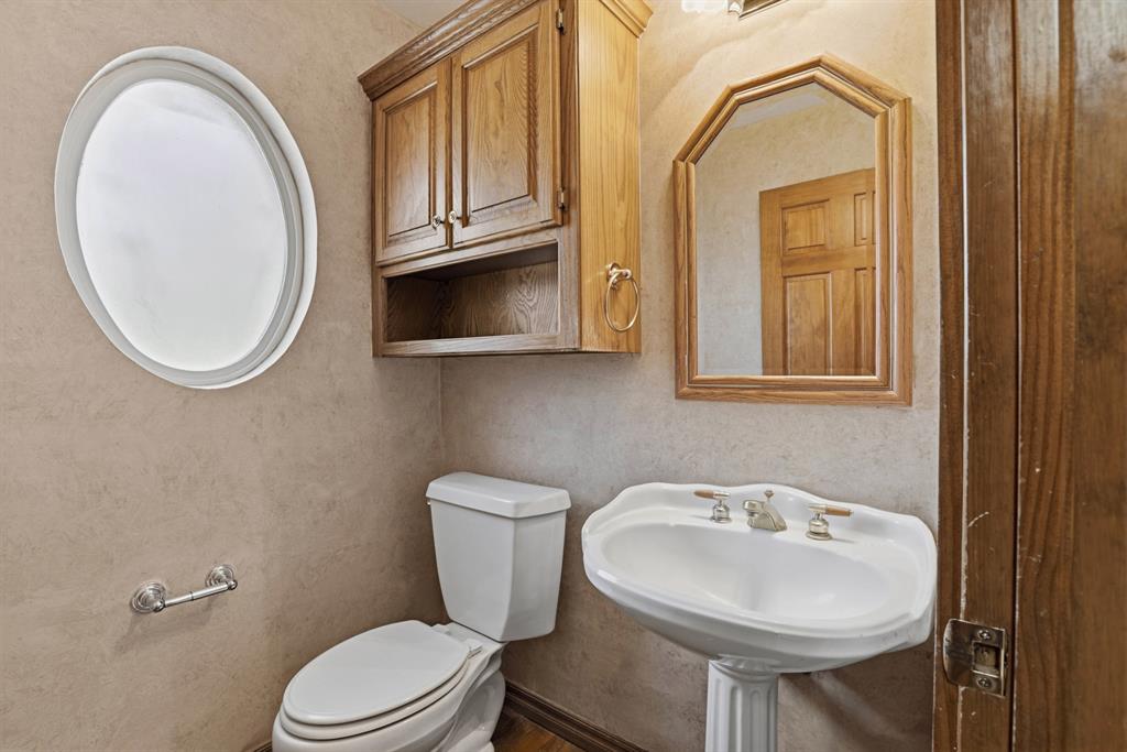 1414 E Twin Brook Terrace