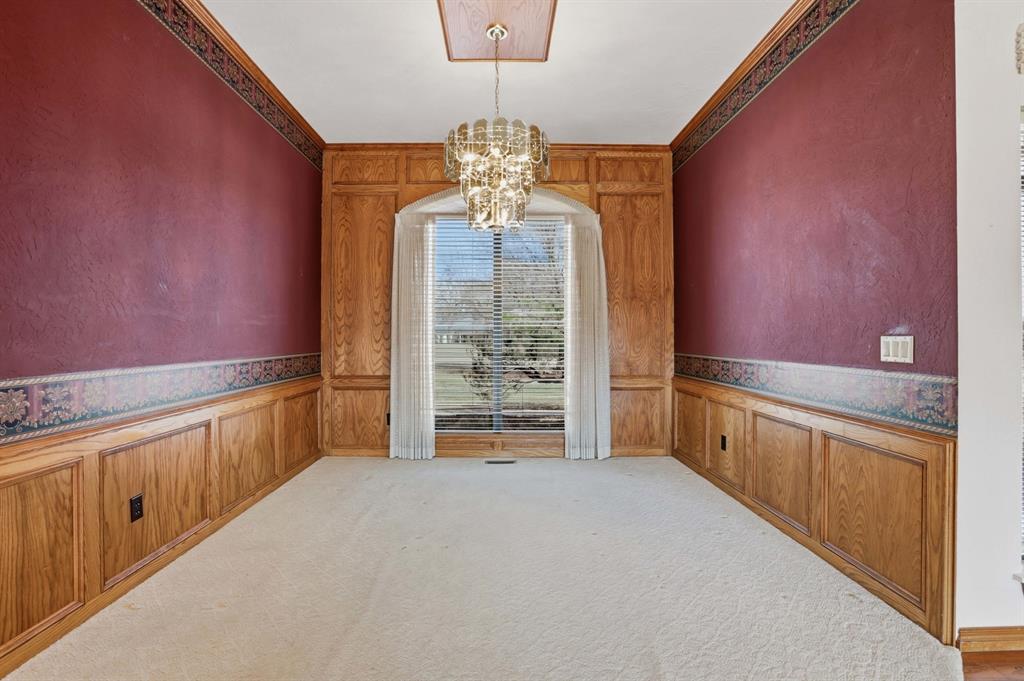 1414 E Twin Brook Terrace