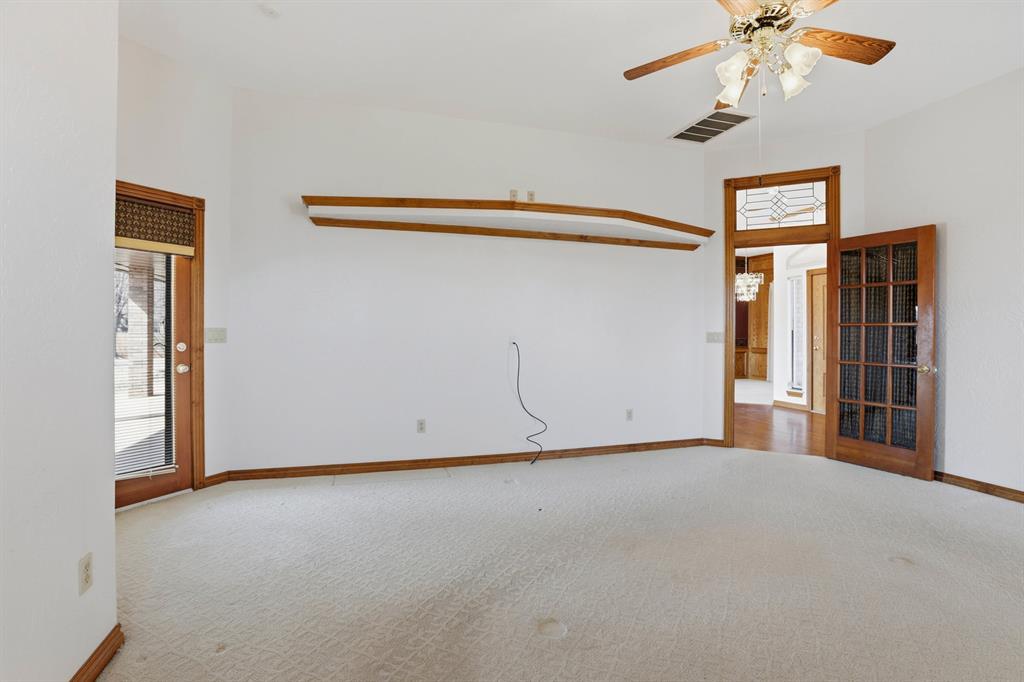 1414 E Twin Brook Terrace