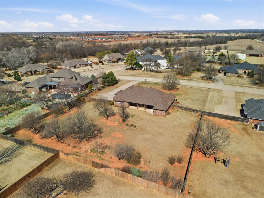 1414 E Twin Brook Terrace