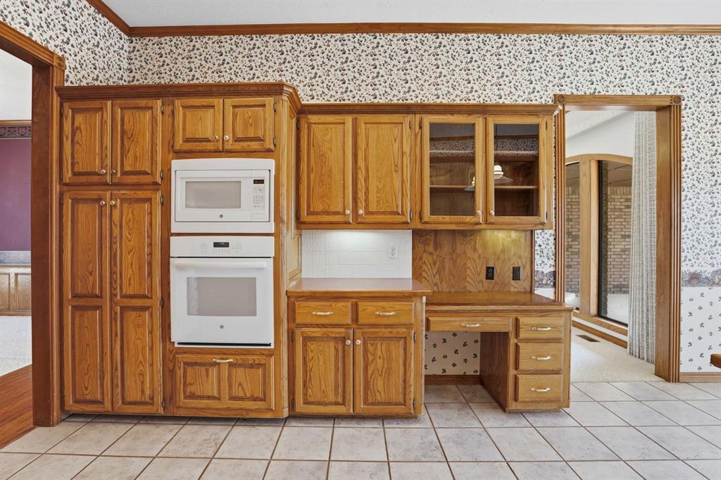 1414 E Twin Brook Terrace