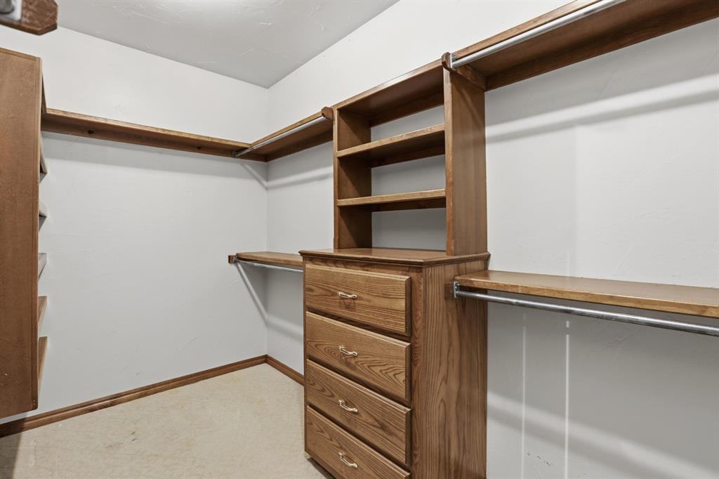 1414 E Twin Brook Terrace