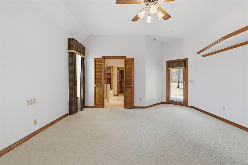 1414 E Twin Brook Terrace