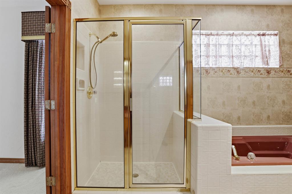 1414 E Twin Brook Terrace