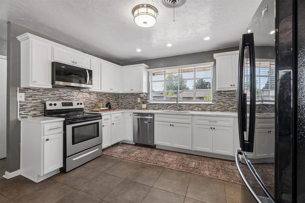 3717 NW 58th Terrace
