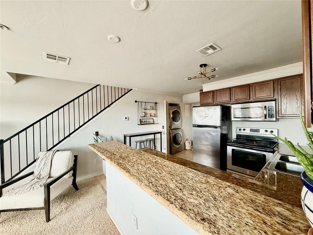 1330 SE 24th Avenue Unit: 2306