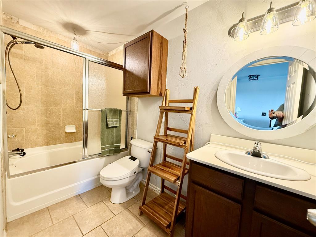 1330 SE 24th Avenue Unit: 2306