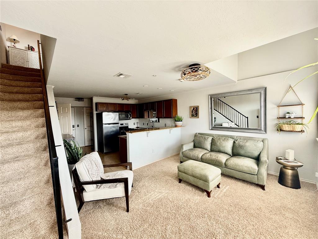 1330 SE 24th Avenue Unit: 2306