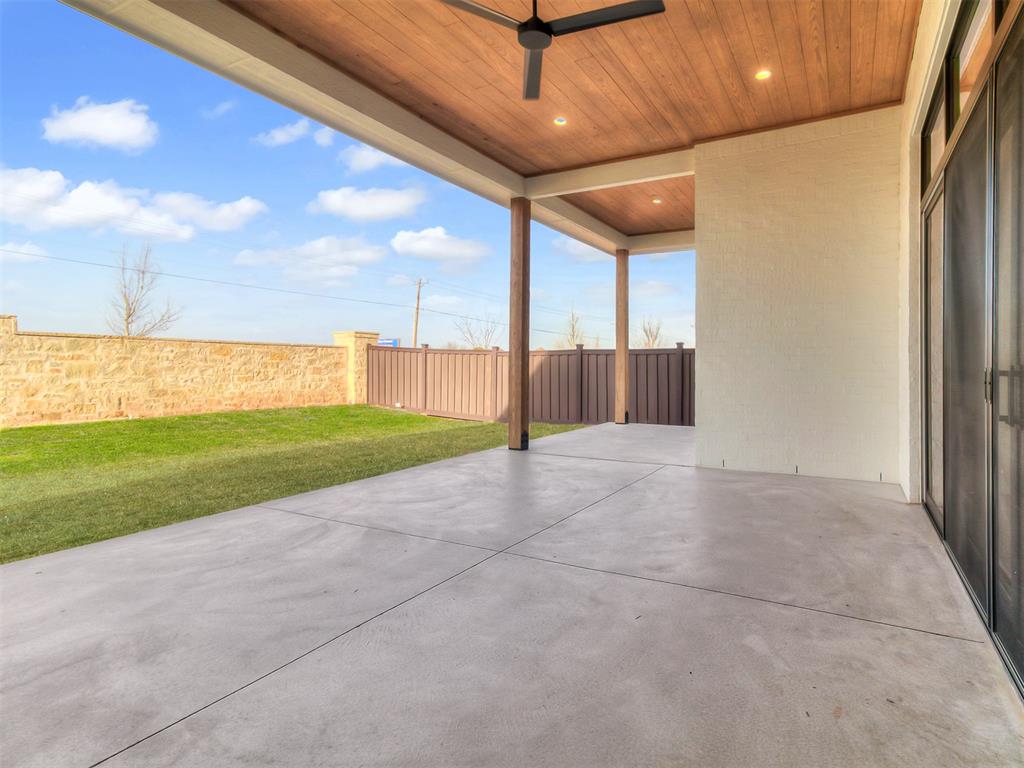 6305 NW 150th Terrace