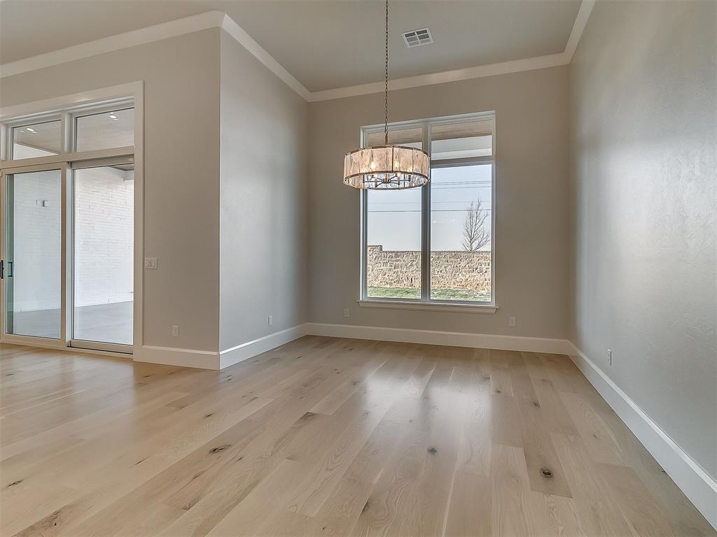 6305 NW 150th Terrace