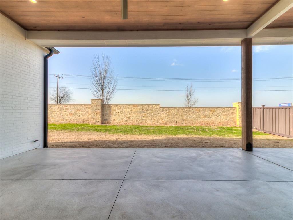 6305 NW 150th Terrace