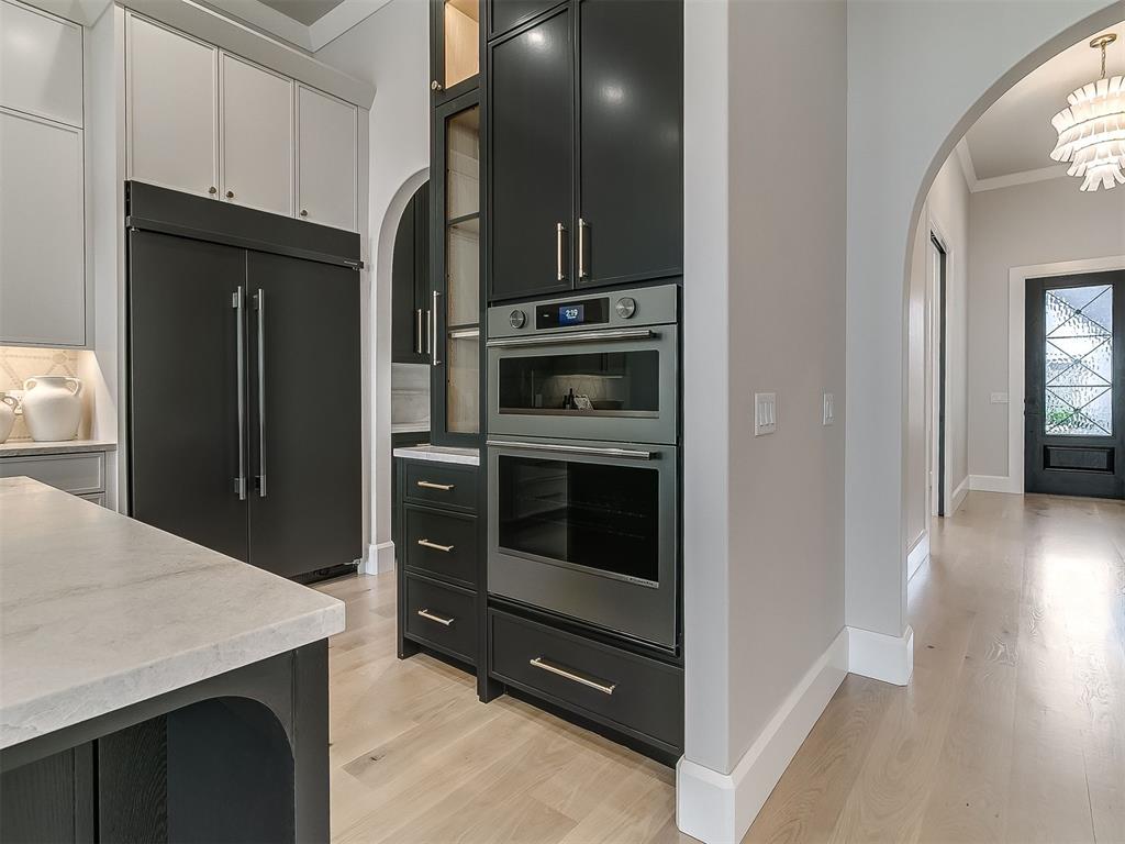 6305 NW 150th Terrace