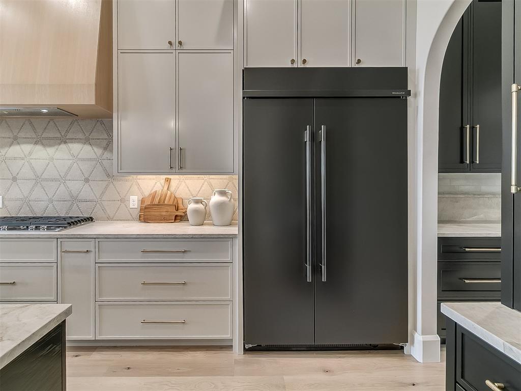 6305 NW 150th Terrace