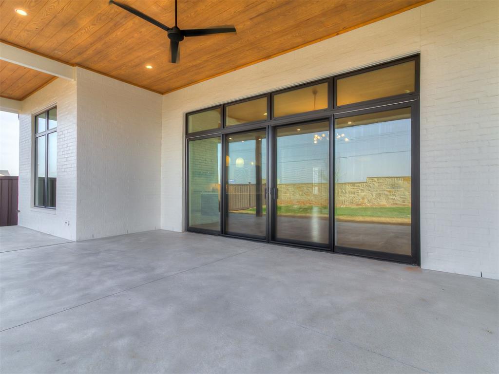 6305 NW 150th Terrace