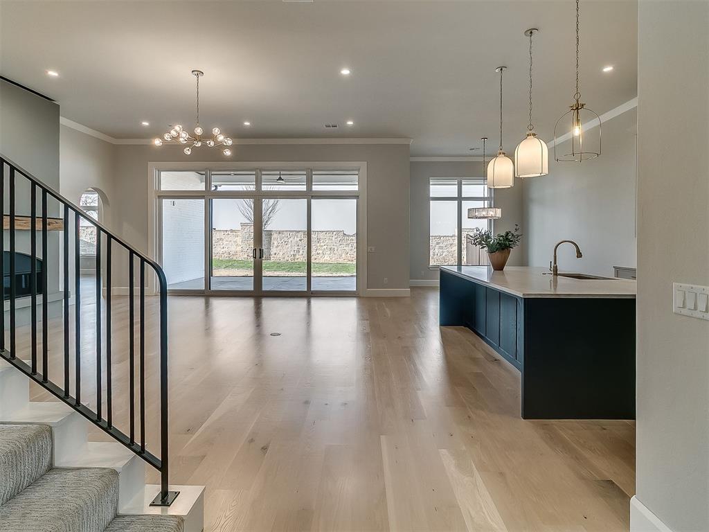 6305 NW 150th Terrace