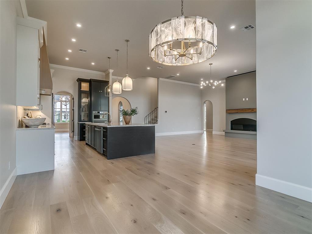 6305 NW 150th Terrace