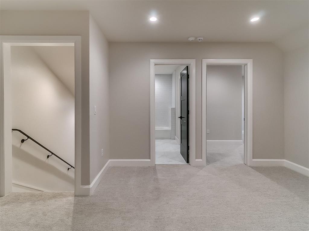 6305 NW 150th Terrace