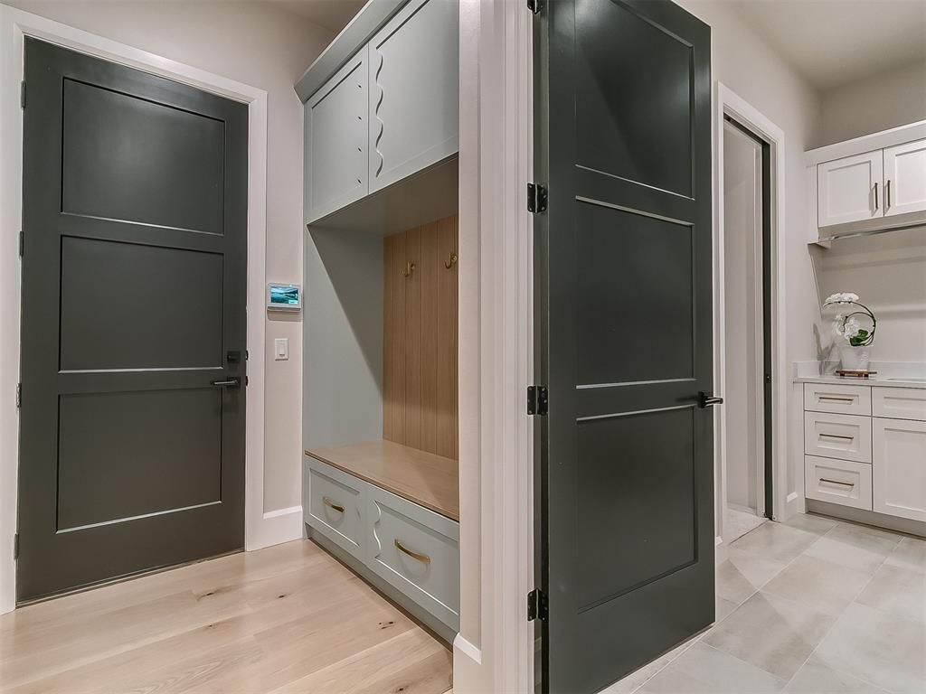 6305 NW 150th Terrace