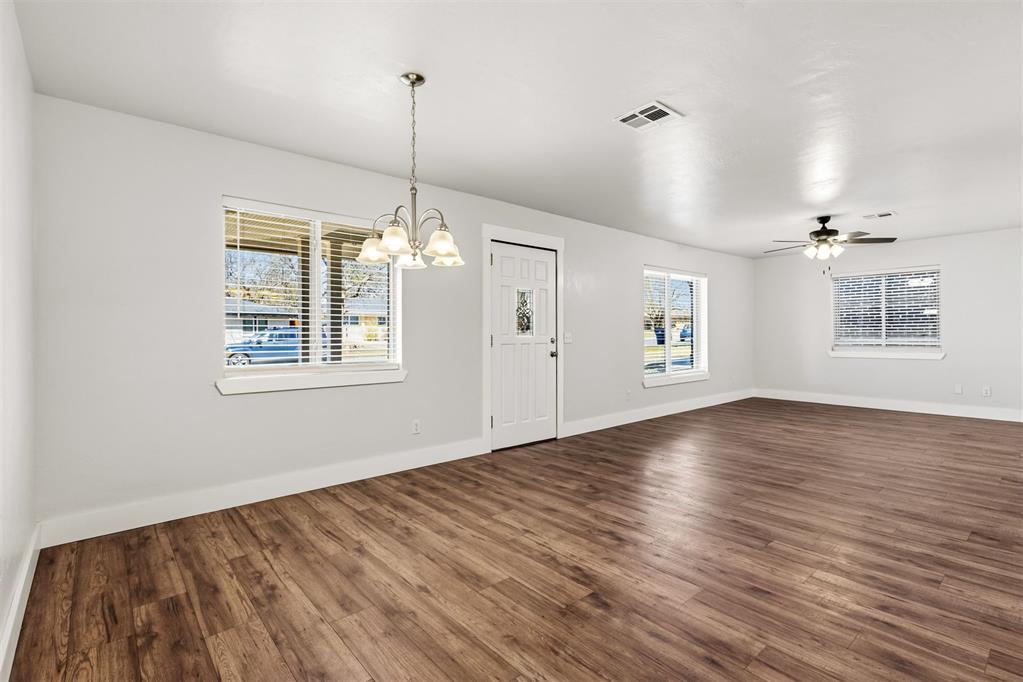 1732 Westchester Drive