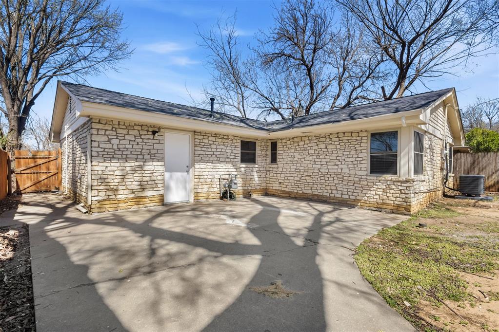 1732 Westchester Drive