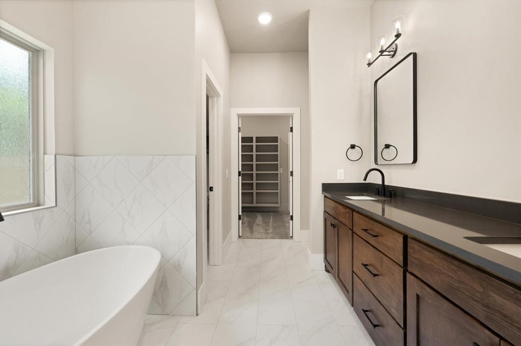 11709 NW 105th Street