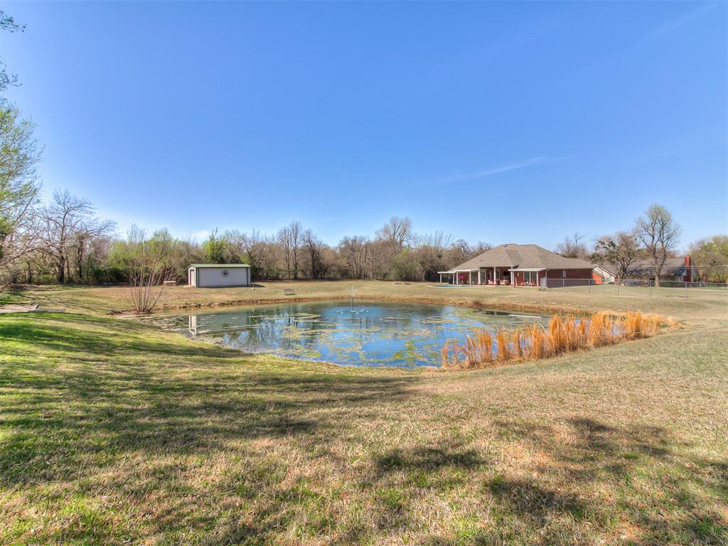 10200 Oak Park Drive