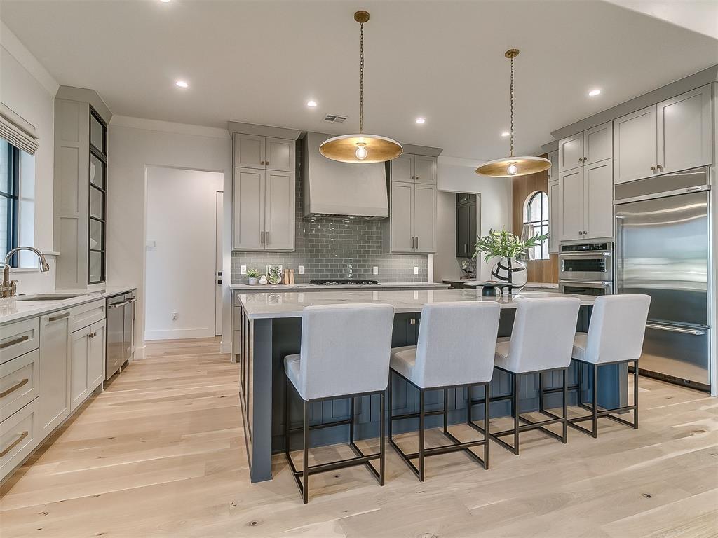 15024 Annecy Boulevard