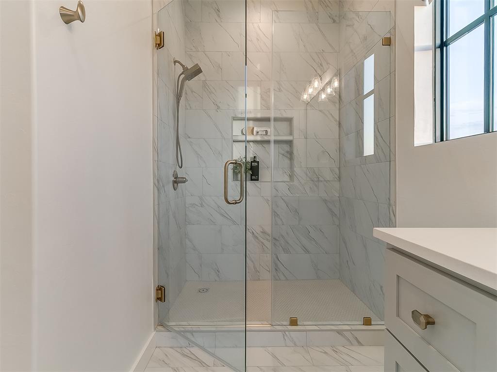 15024 Annecy Boulevard