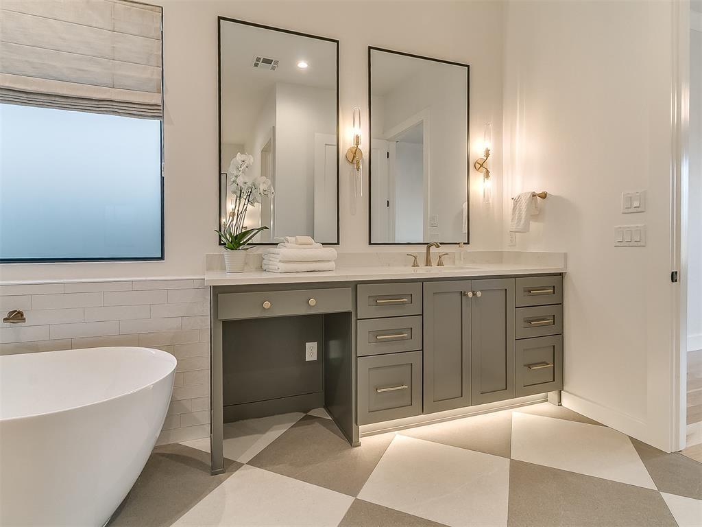 15024 Annecy Boulevard