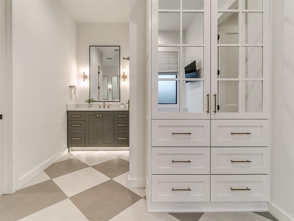 15024 Annecy Boulevard