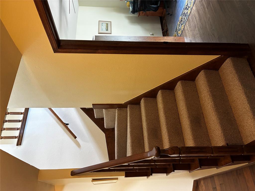 1301 Mockingbird Lane