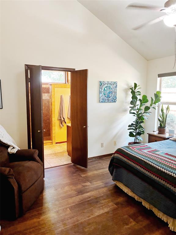 1301 Mockingbird Lane