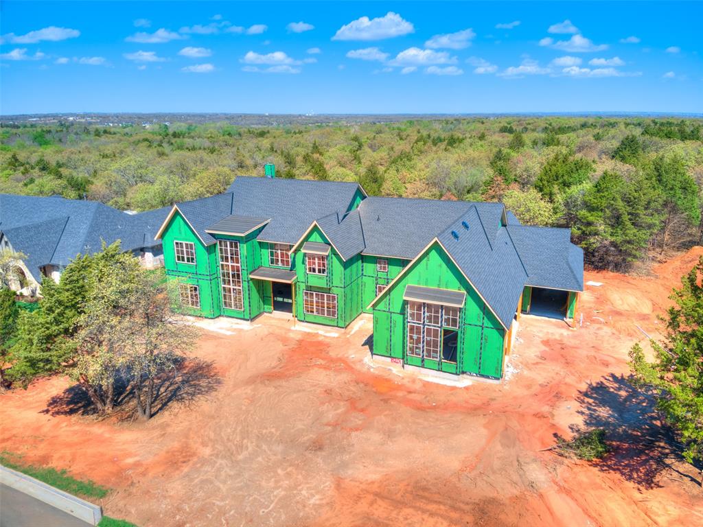 8201 NE 129th Terrace