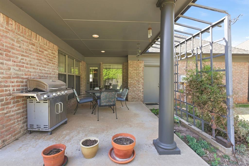 1401 NW 150th Terrace