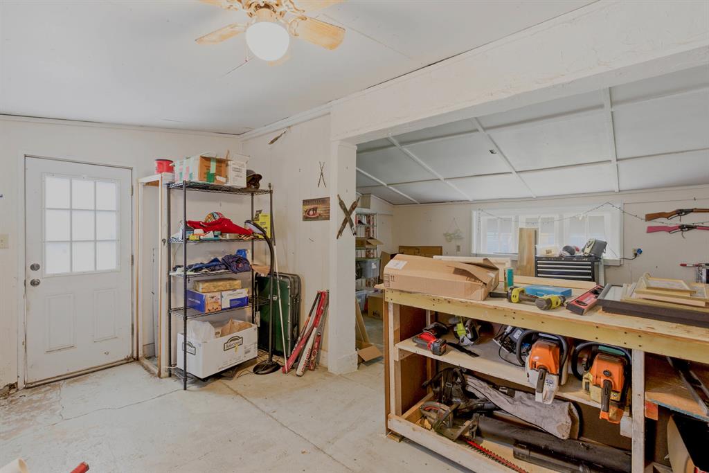 506 E Van Buren Street