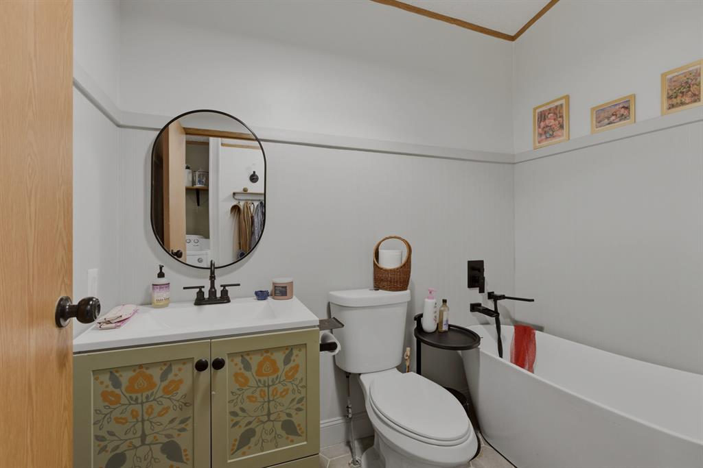 506 E Van Buren Street