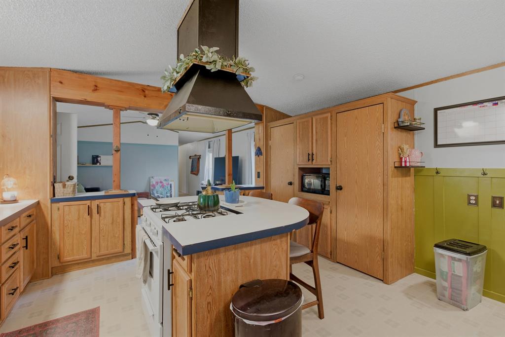 506 E Van Buren Street