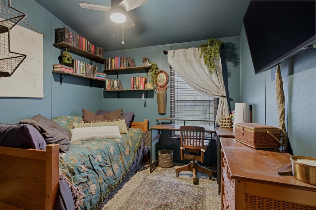 506 E Van Buren Street