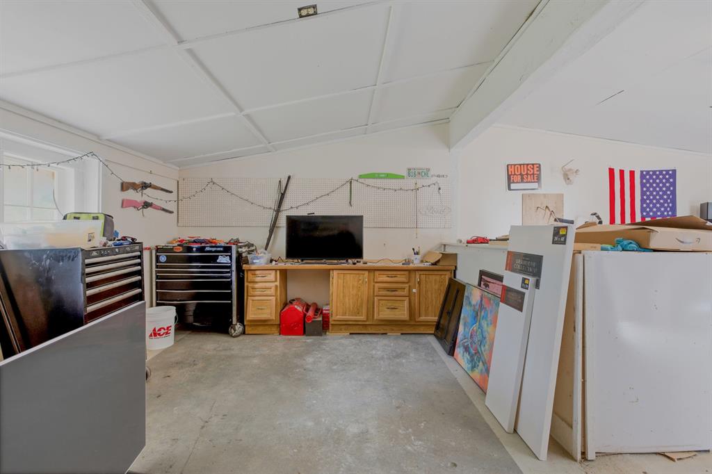 506 E Van Buren Street