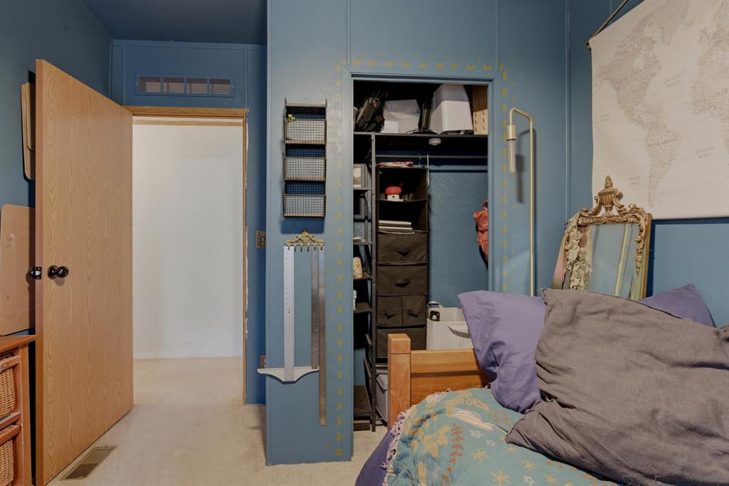 506 E Van Buren Street