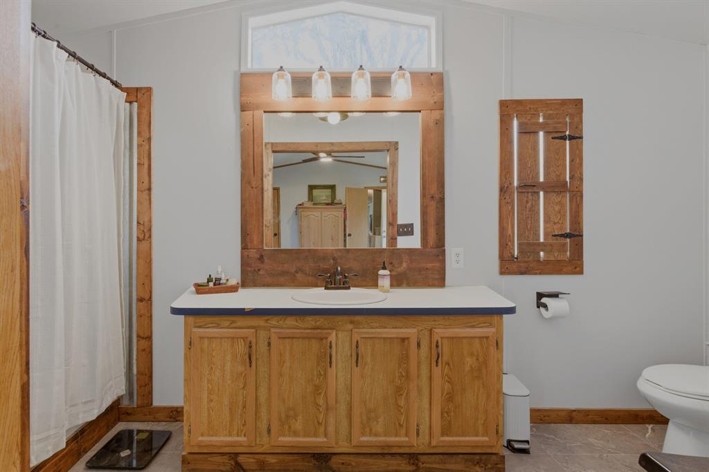 506 E Van Buren Street