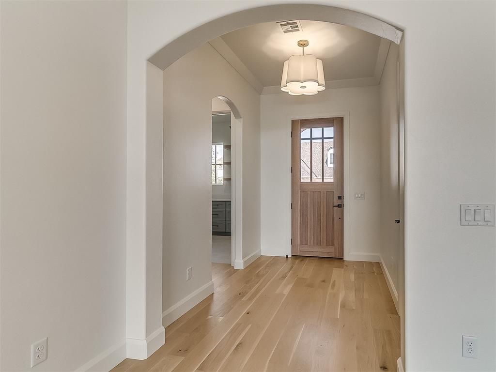 6100 NW 147TH Terrace