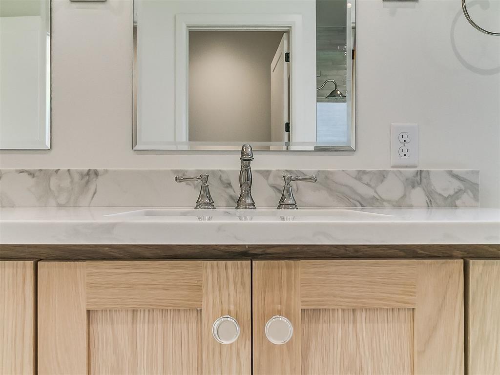 6100 NW 147TH Terrace