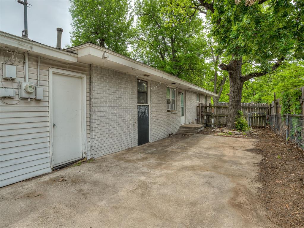2901 N College Avenue