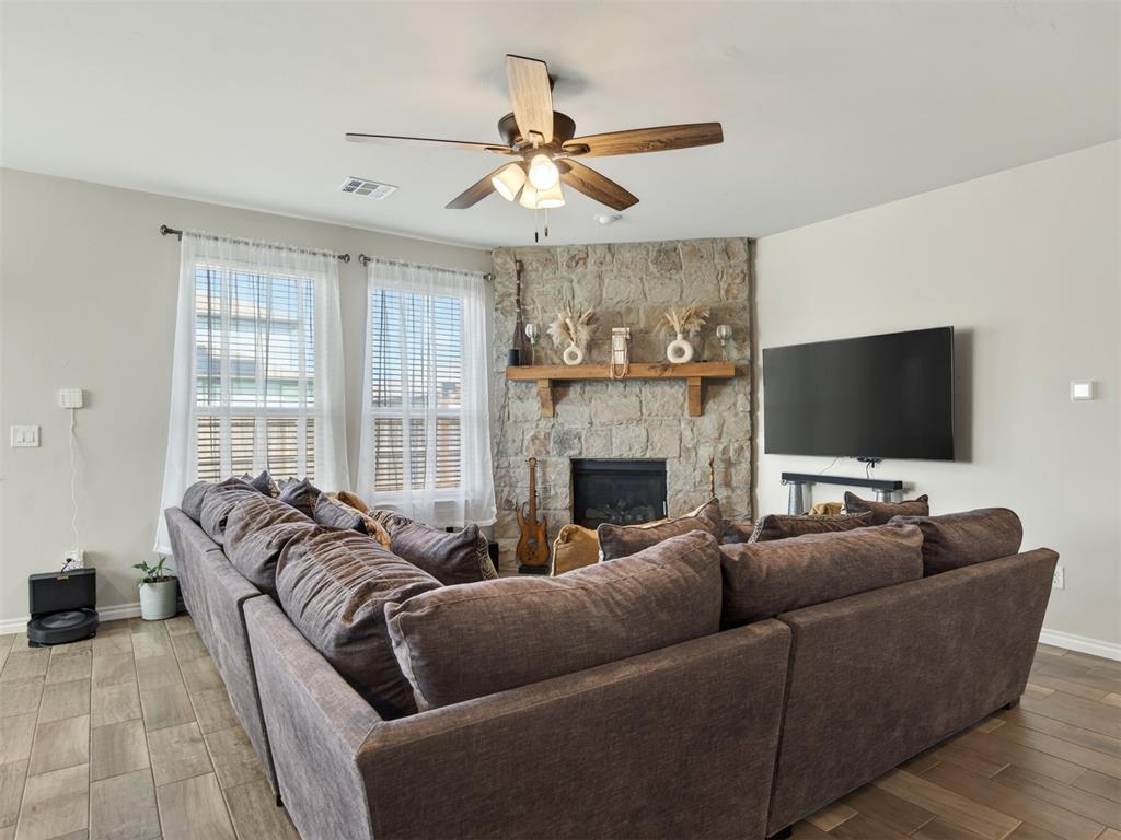 2501 Caden Court