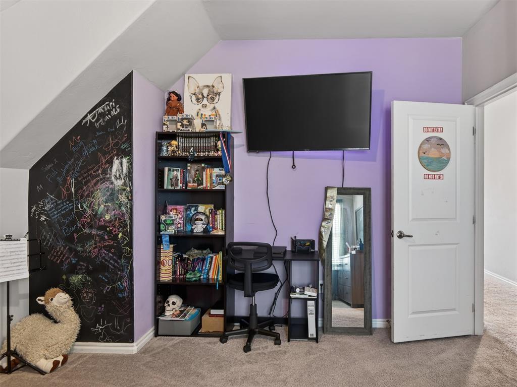 2501 Caden Court