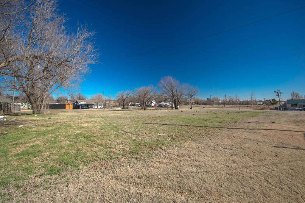 8315 N Western Avenue