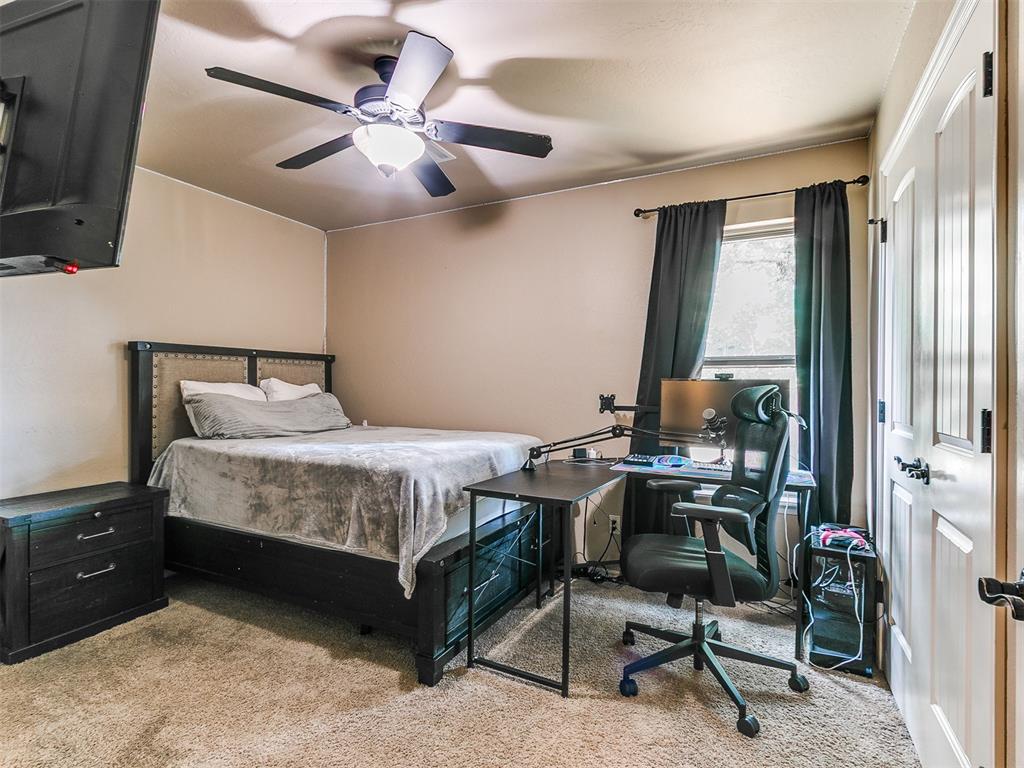 1595 Red River Circle