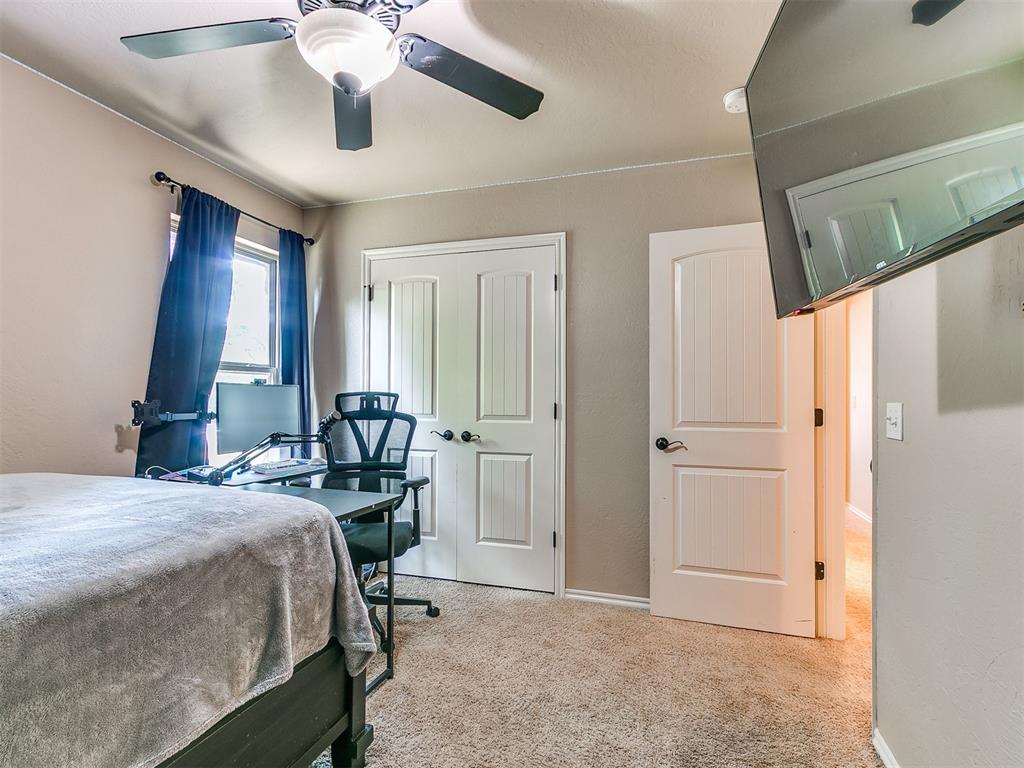 1595 Red River Circle